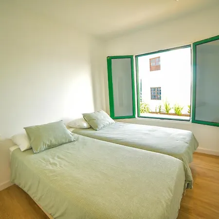 Apartment Apartamento Geiser Vista Al Mar *